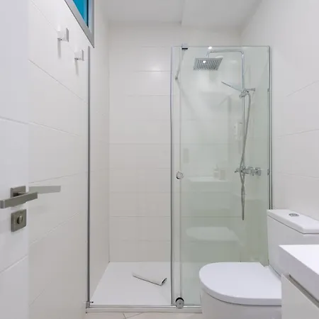 Edison By Getaway First Apartment